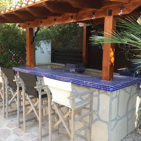 Lemon Grove Villa